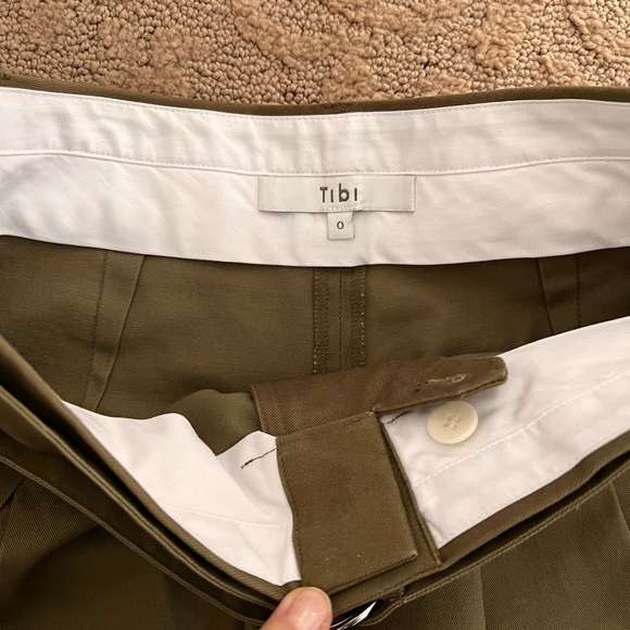 Myriam Twill Stella Ankle Length Sculpted Pant - Picture 2 of 9